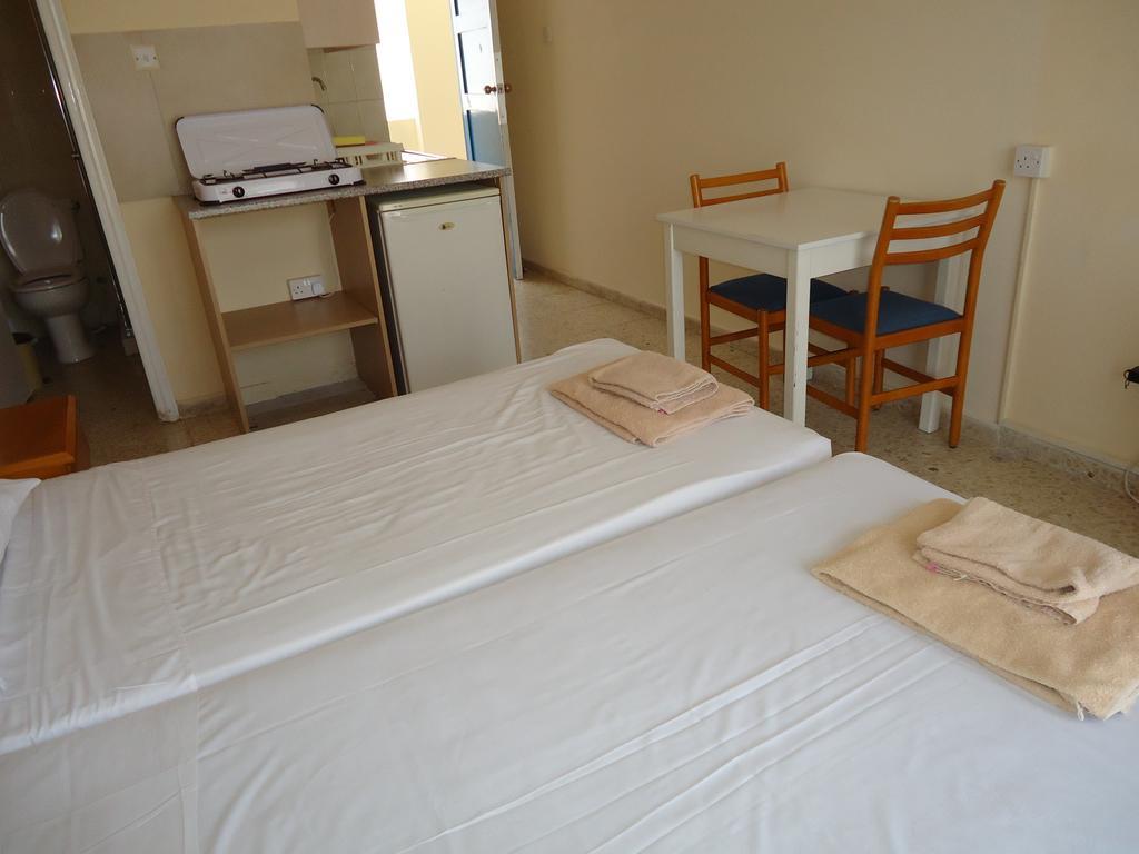 Marisa Hotel Apartments ไอยานาปา ภายนอก รูปภาพ